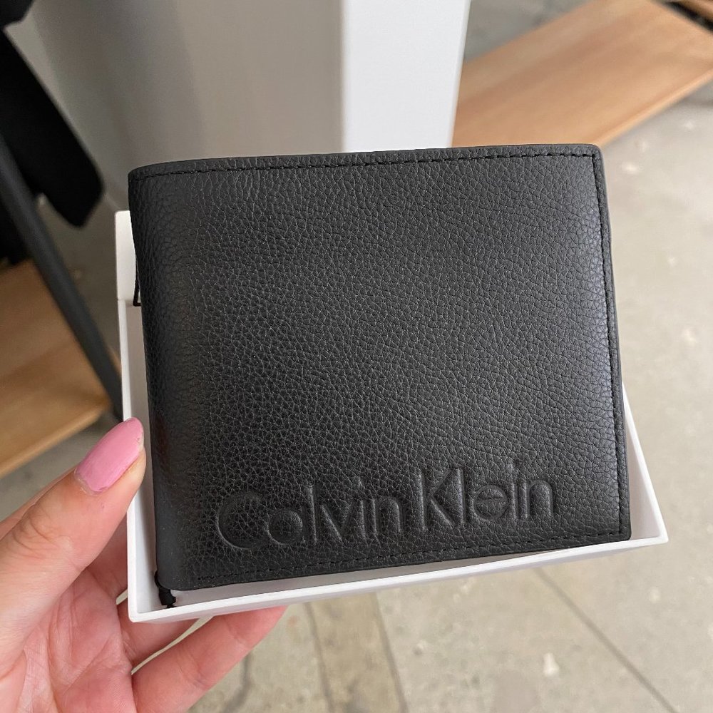 NEW*Calvin Klein Billfold w/Coin Case BLACK #79475